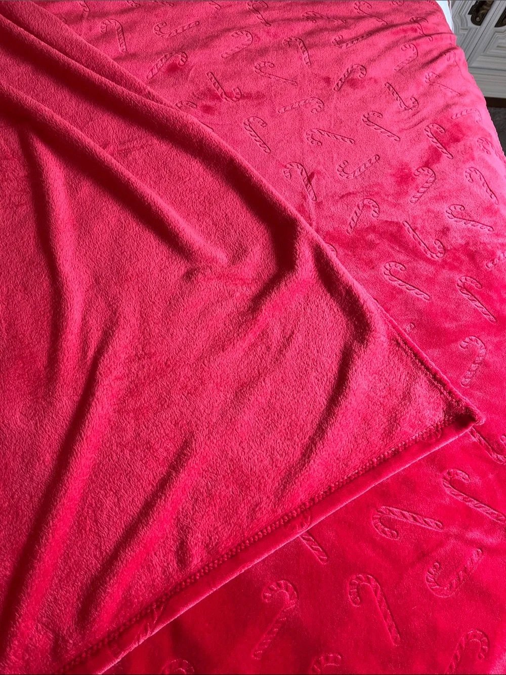 Holiday Time Red Plush Candy Cane Throw Blanket 48x60 light weight